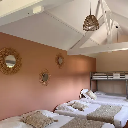 D'hotes Le Domaine De La Marniere