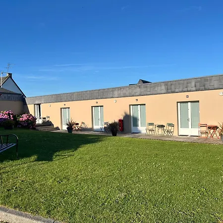 D'hotes Le Domaine De La Marniere Bed and breakfast