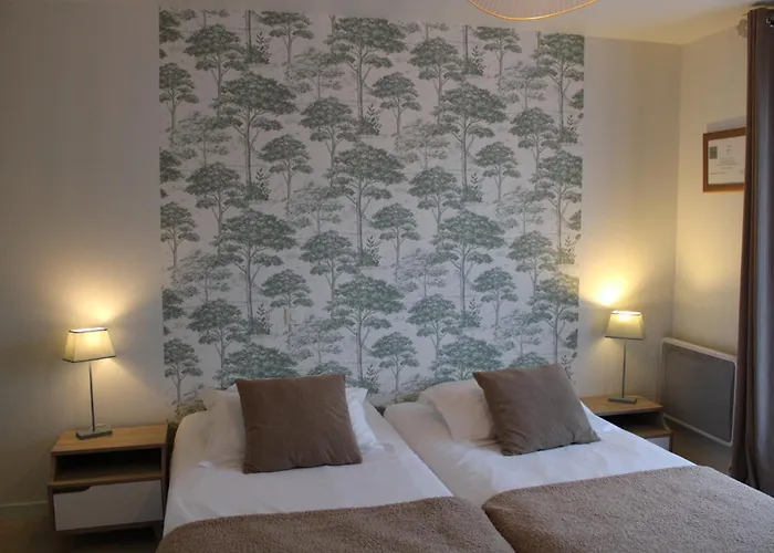 Couette-café D'hôtes Le Domaine De La Marnière 3*